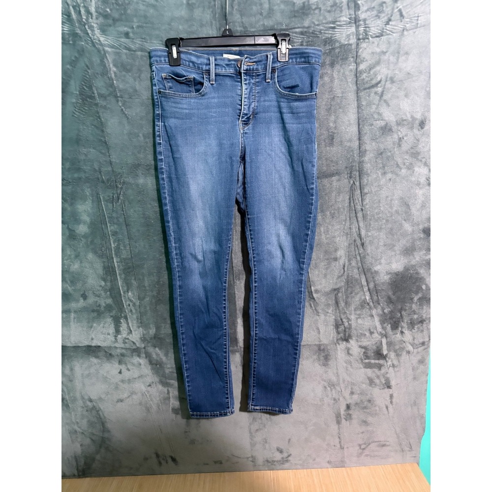 Levis Womens 30 Shapping Skinny  311 Blue Denim pants Stretchy